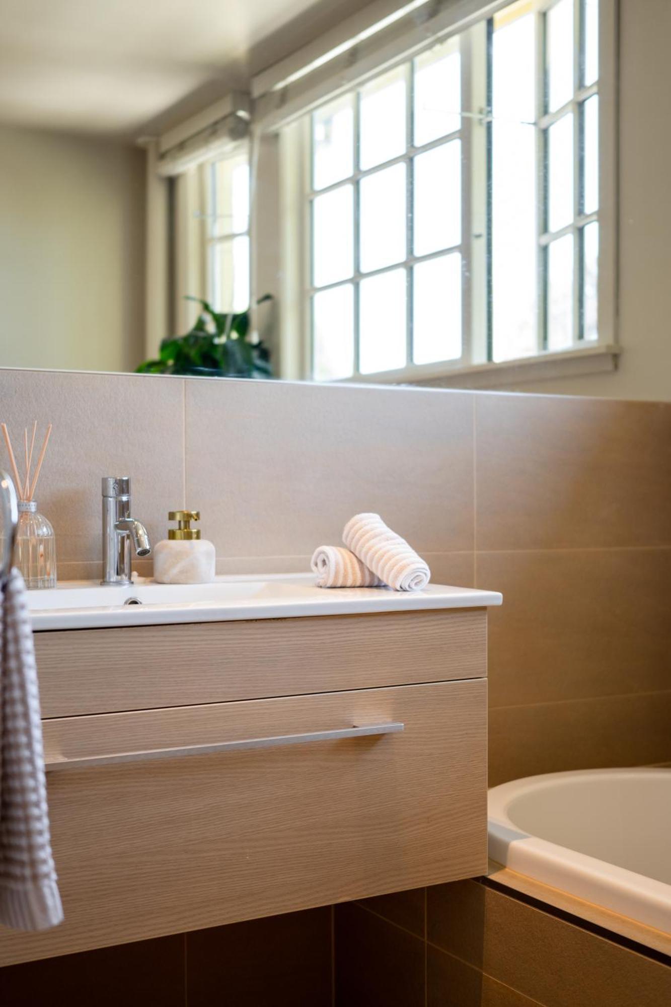 Luxurious Central City Living Christchurch Extérieur photo